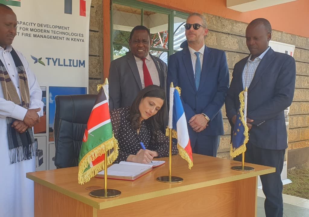 France backs Kenya with modern firefighting technology to protect forests